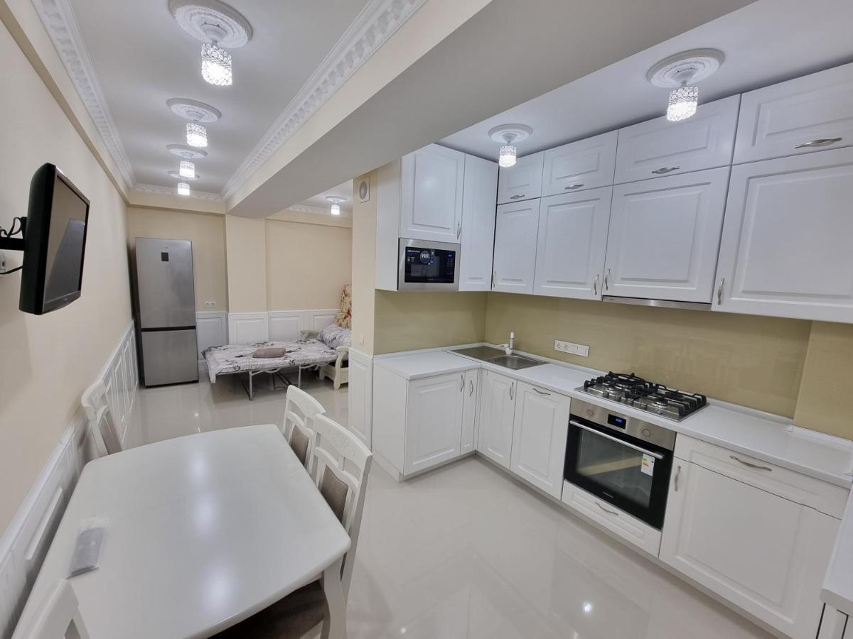 Tourist Grand Apartments Ultracentral Kisinyov Kültér fotó