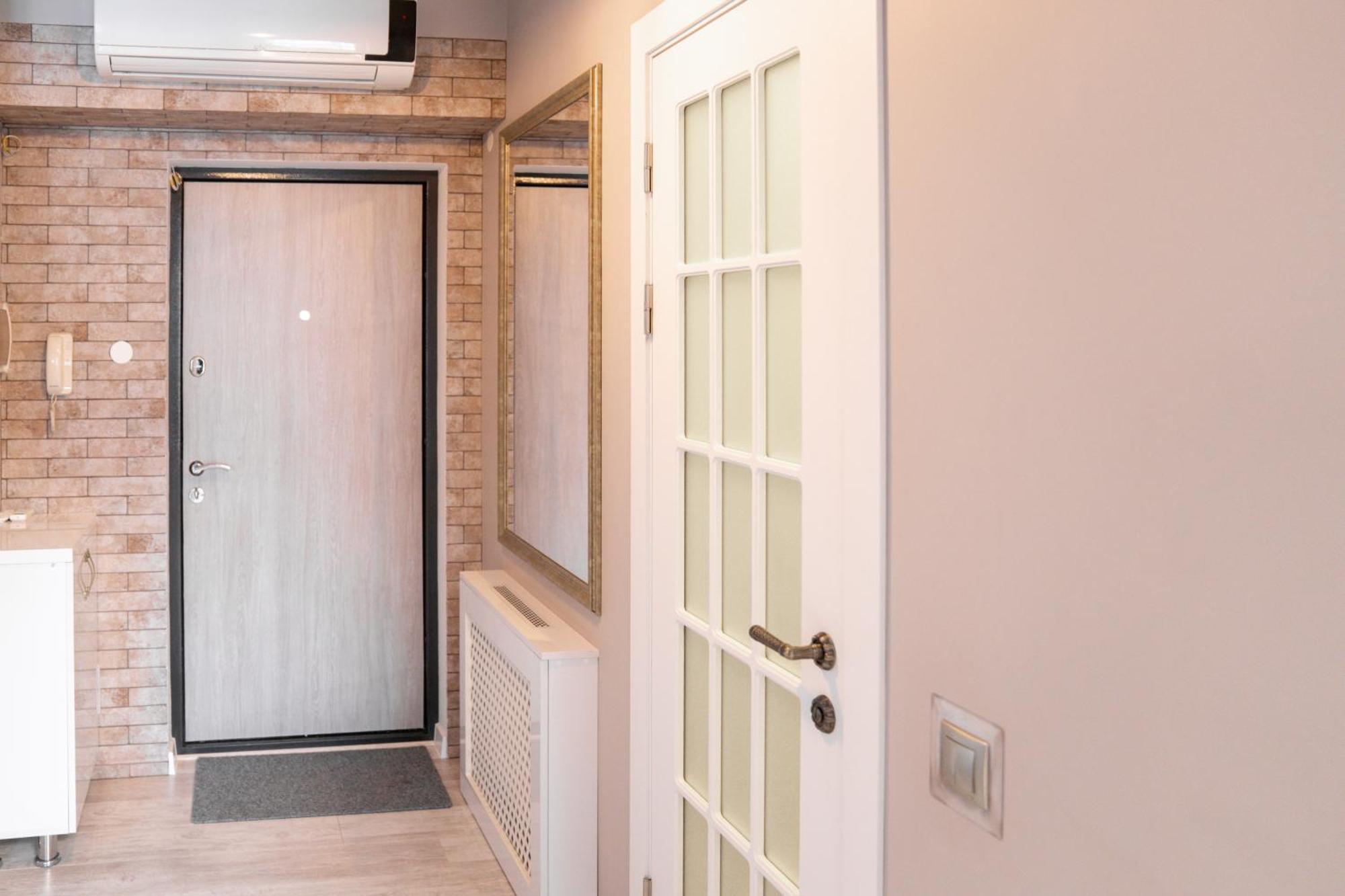 Tourist Grand Apartments Ultracentral Kisinyov Kültér fotó