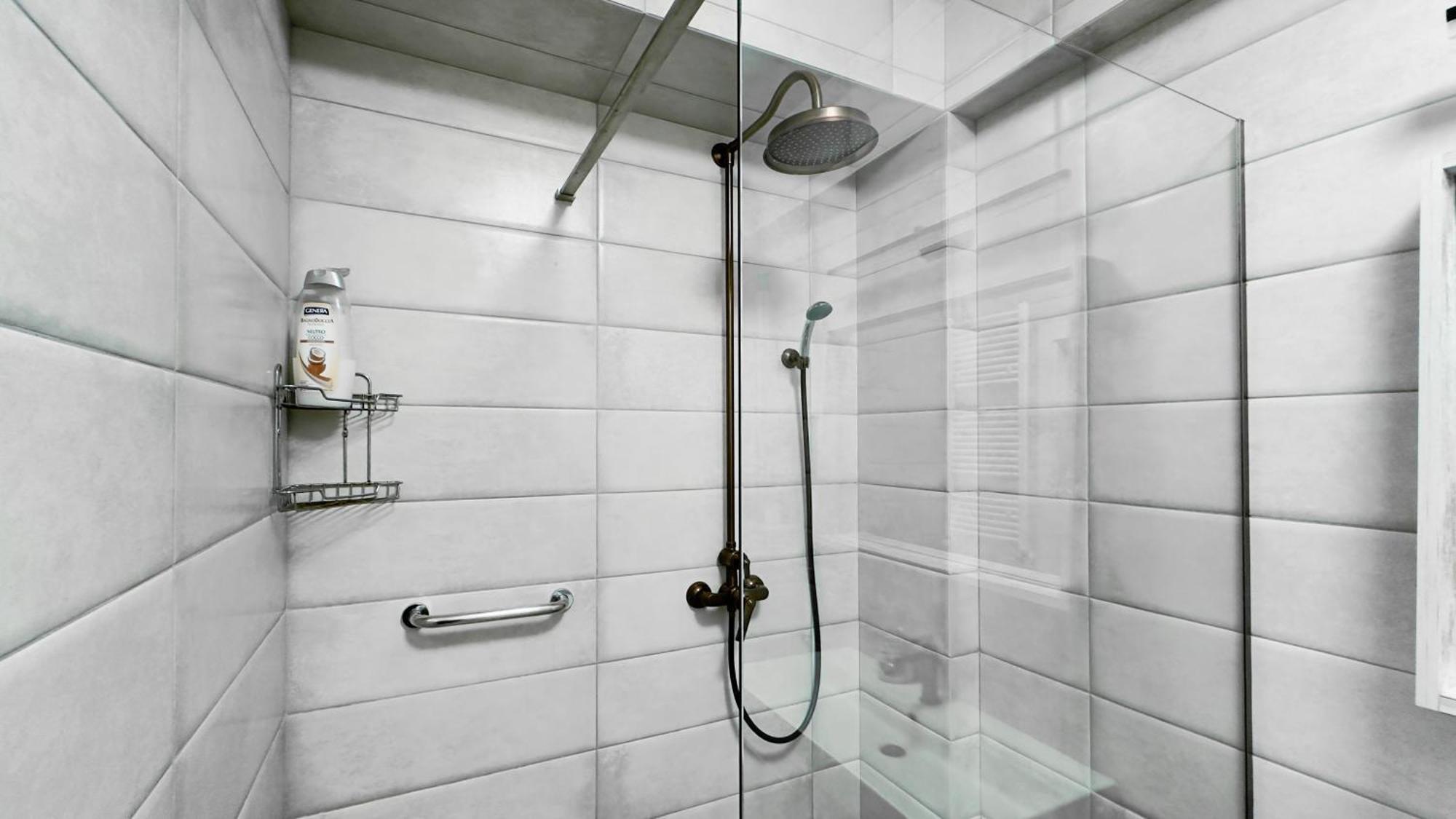 Tourist Grand Apartments Ultracentral Kisinyov Kültér fotó